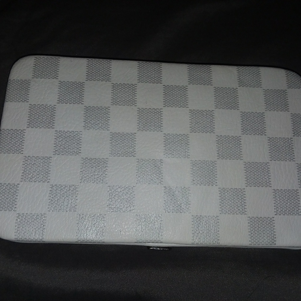 White and grey wallet